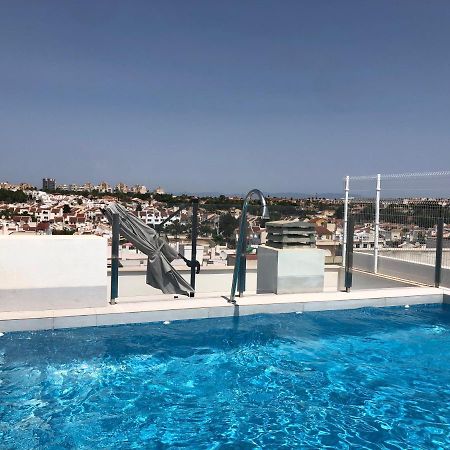 Modern Apartment In Torrevjea 200M From The Loccos Beach Torrevieja Esterno foto