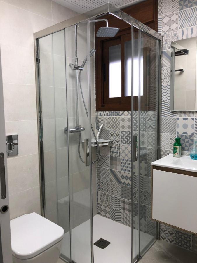 Modern Apartment In Torrevjea 200M From The Loccos Beach Torrevieja Esterno foto